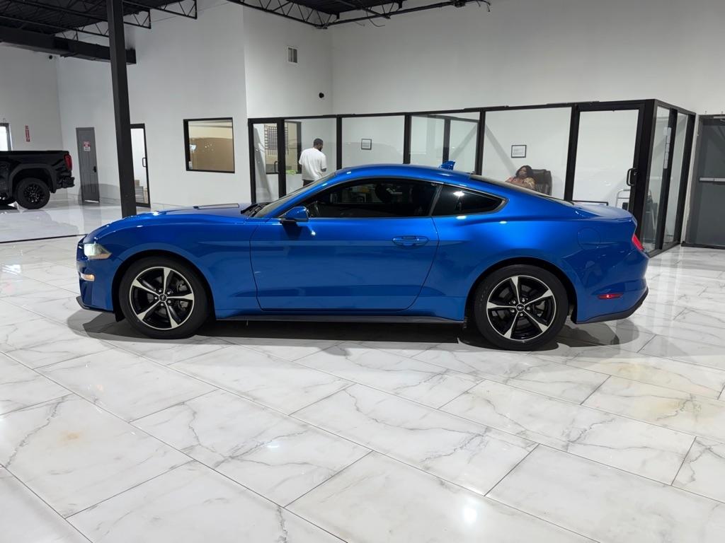 Ford Mustang EcoBoost Coupe 2020