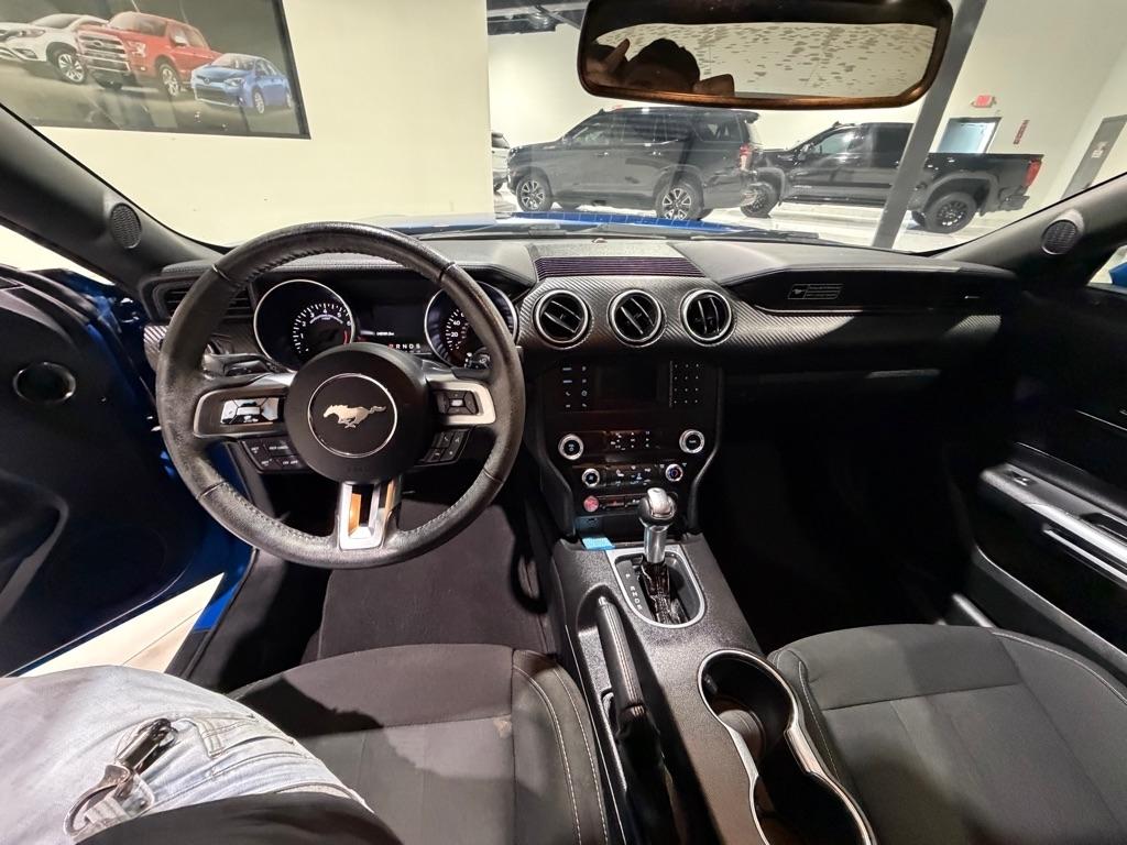 Ford Mustang EcoBoost Coupe 2020