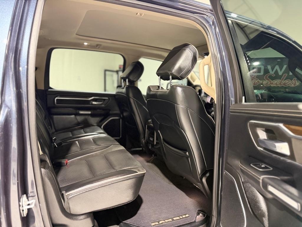 RAM 1500 Laramie Crew Cab SWB 2WD 2021