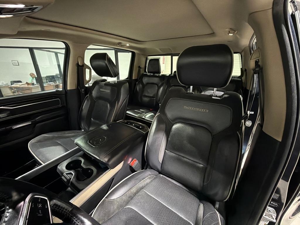 RAM 1500 Laramie Crew Cab SWB 2WD 2021