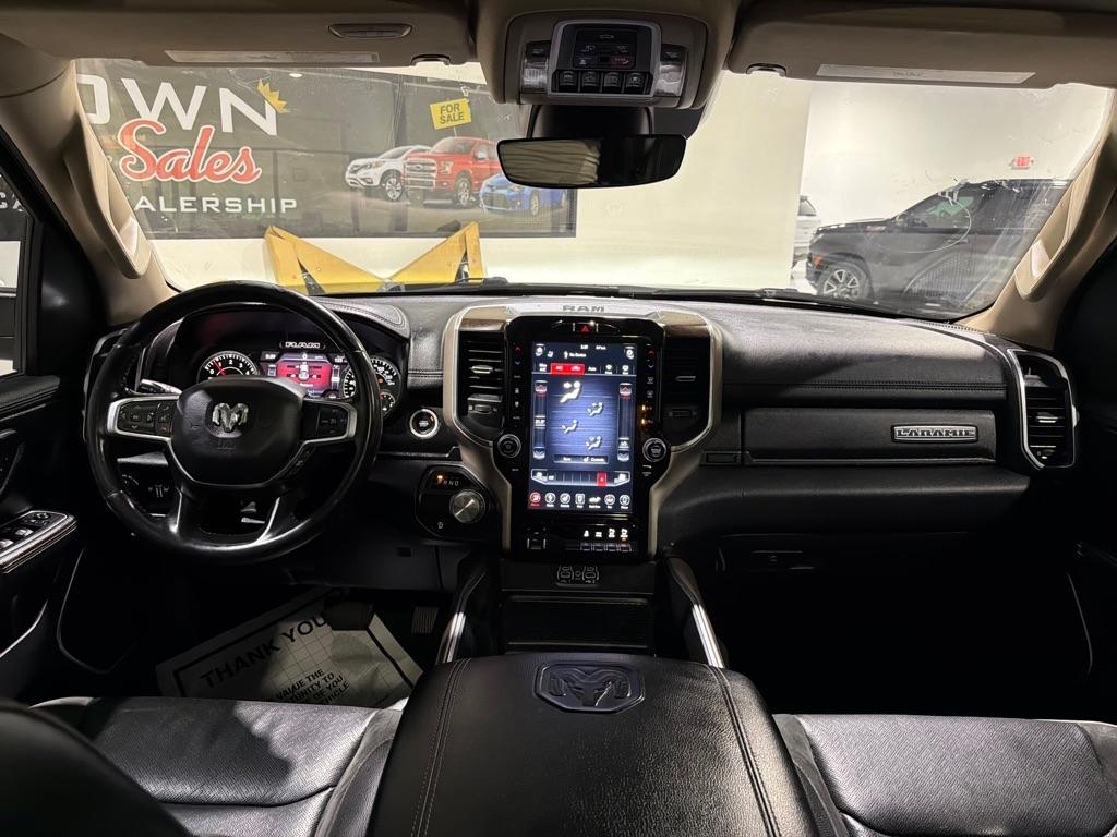 RAM 1500 Laramie Crew Cab SWB 2WD 2021
