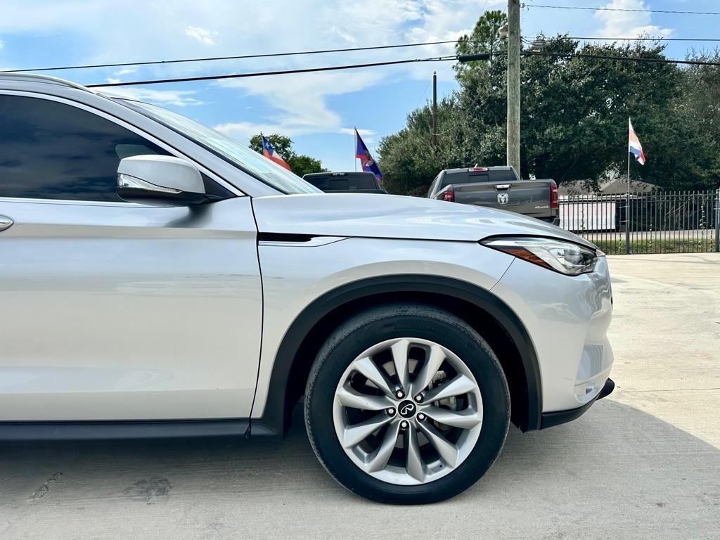 Infiniti QX50 LUXE 2021
