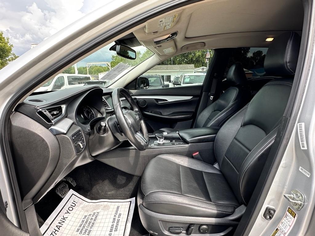 Infiniti QX50 LUXE 2021