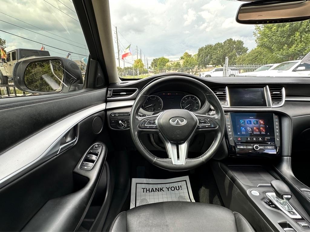 Infiniti QX50 LUXE 2021