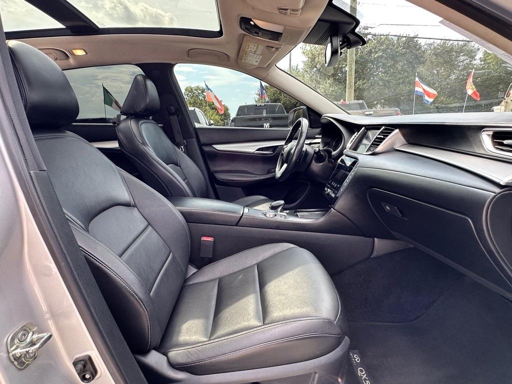 Infiniti QX50 LUXE 2021