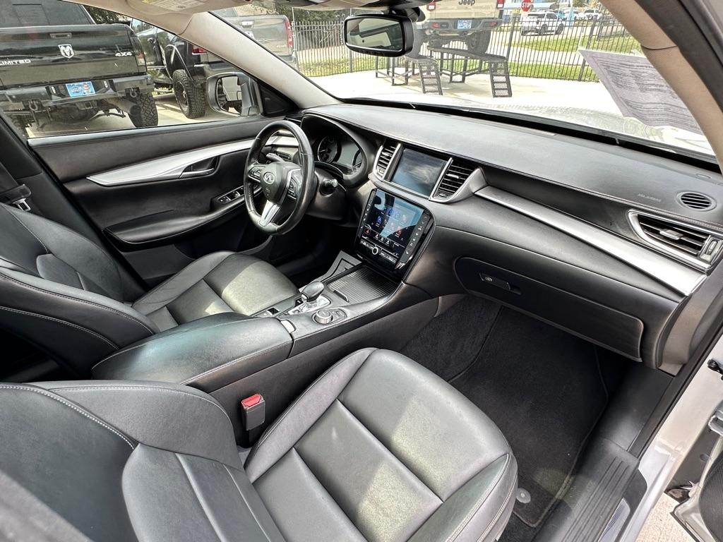 Infiniti QX50 LUXE 2021