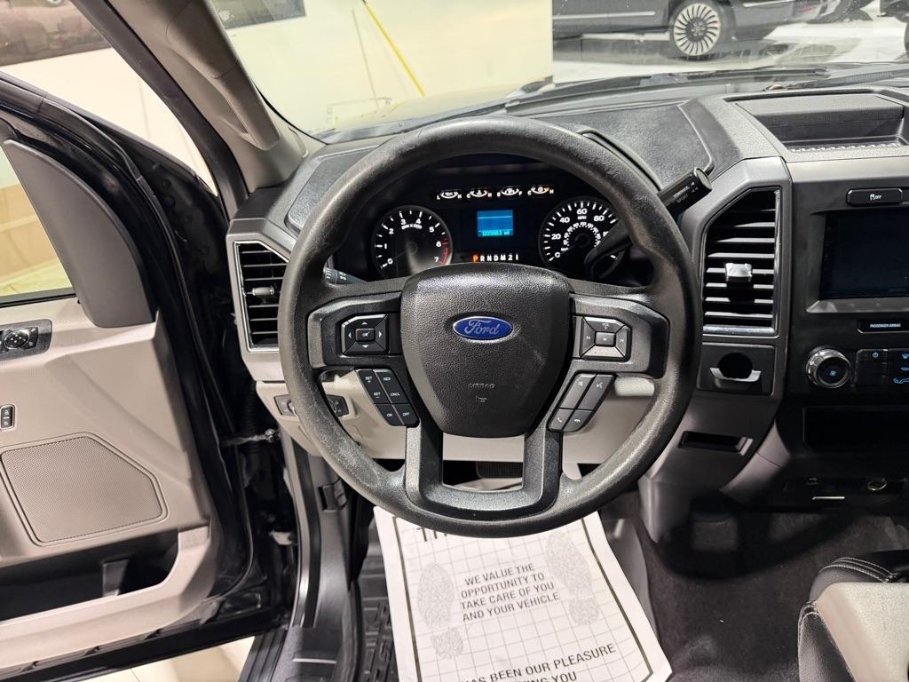 Ford F-150 XLT SuperCrew 5.5-ft. Bed 2WD 2016