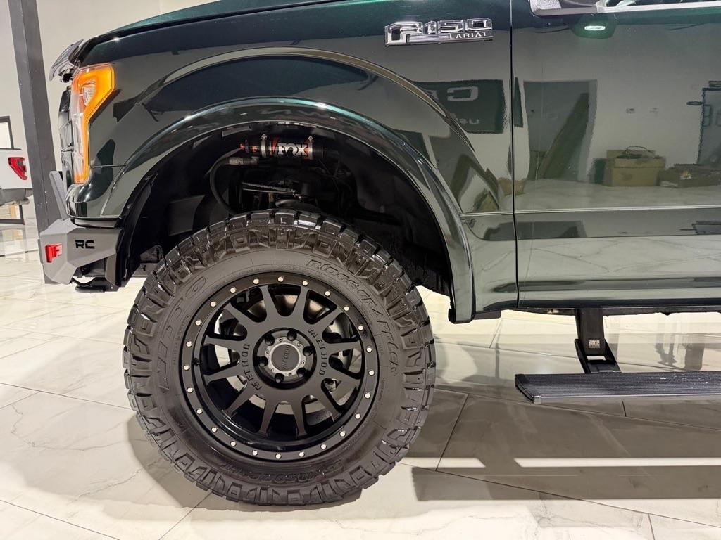 Ford F-150 Lariat SuperCrew 5.5-ft. Bed 4WD 2016
