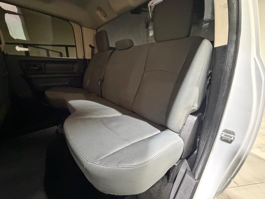 RAM 1500 Tradesman Crew Cab LWB 4WD 2013
