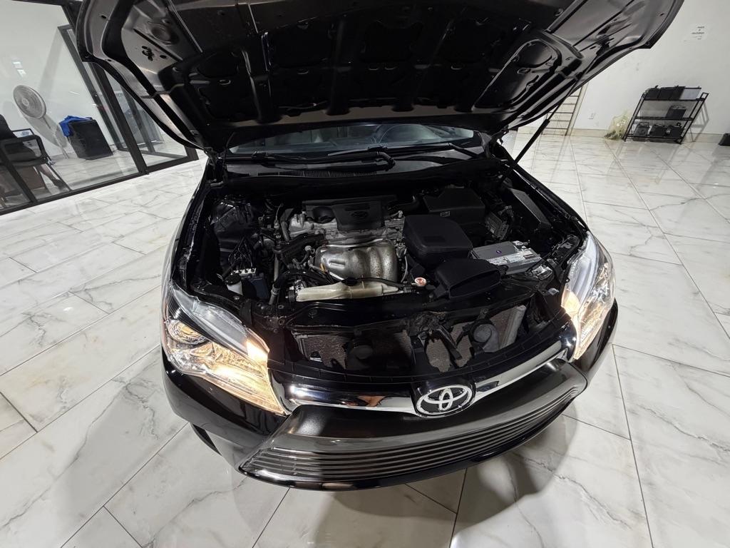 Toyota Camry LE 2017