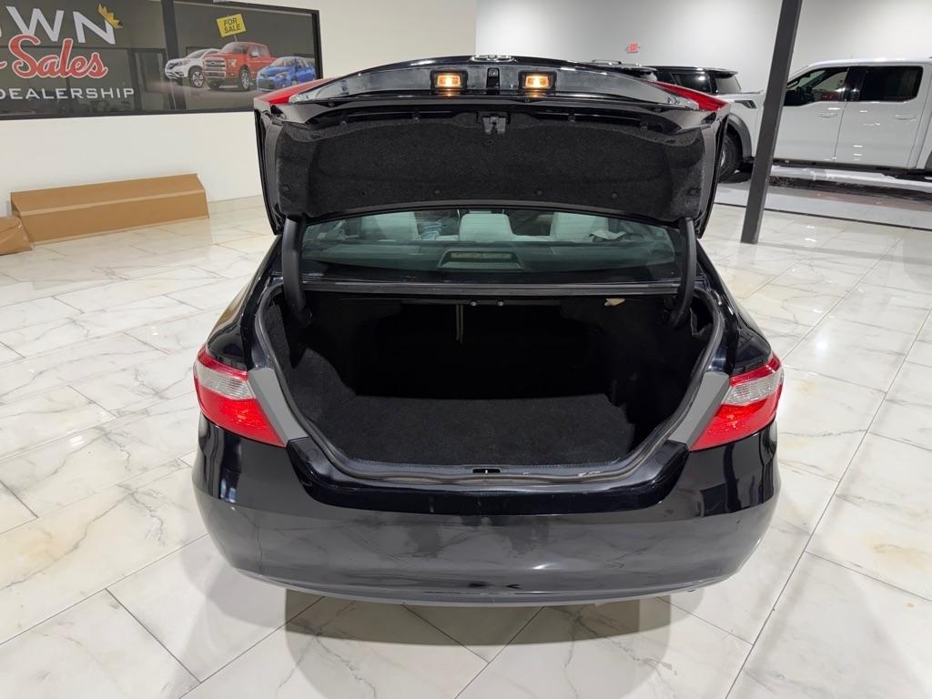Toyota Camry LE 2017
