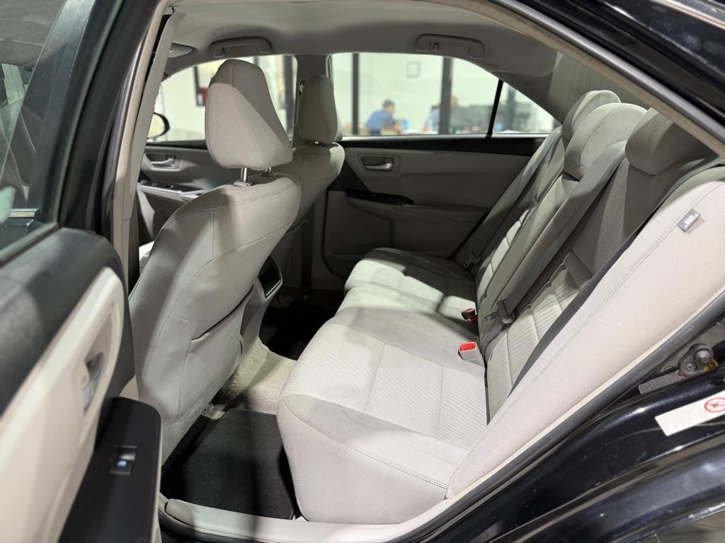 Toyota Camry LE 2017