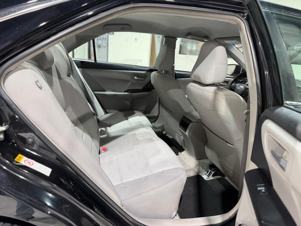 Toyota Camry LE 2017