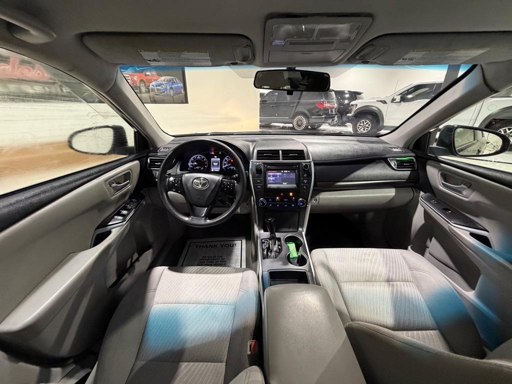 Toyota Camry LE 2017