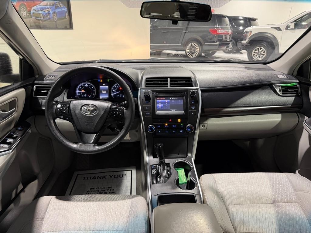 Toyota Camry LE 2017