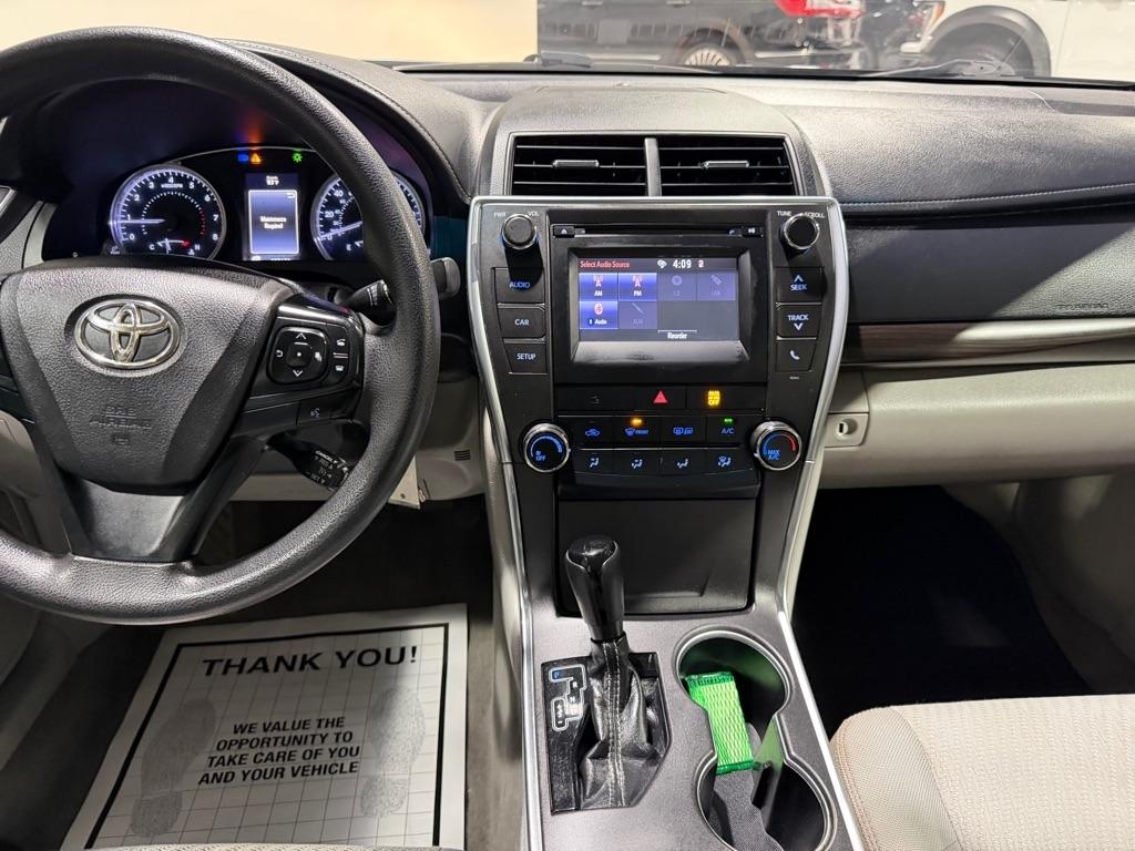 Toyota Camry LE 2017