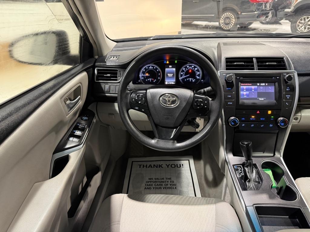 Toyota Camry LE 2017