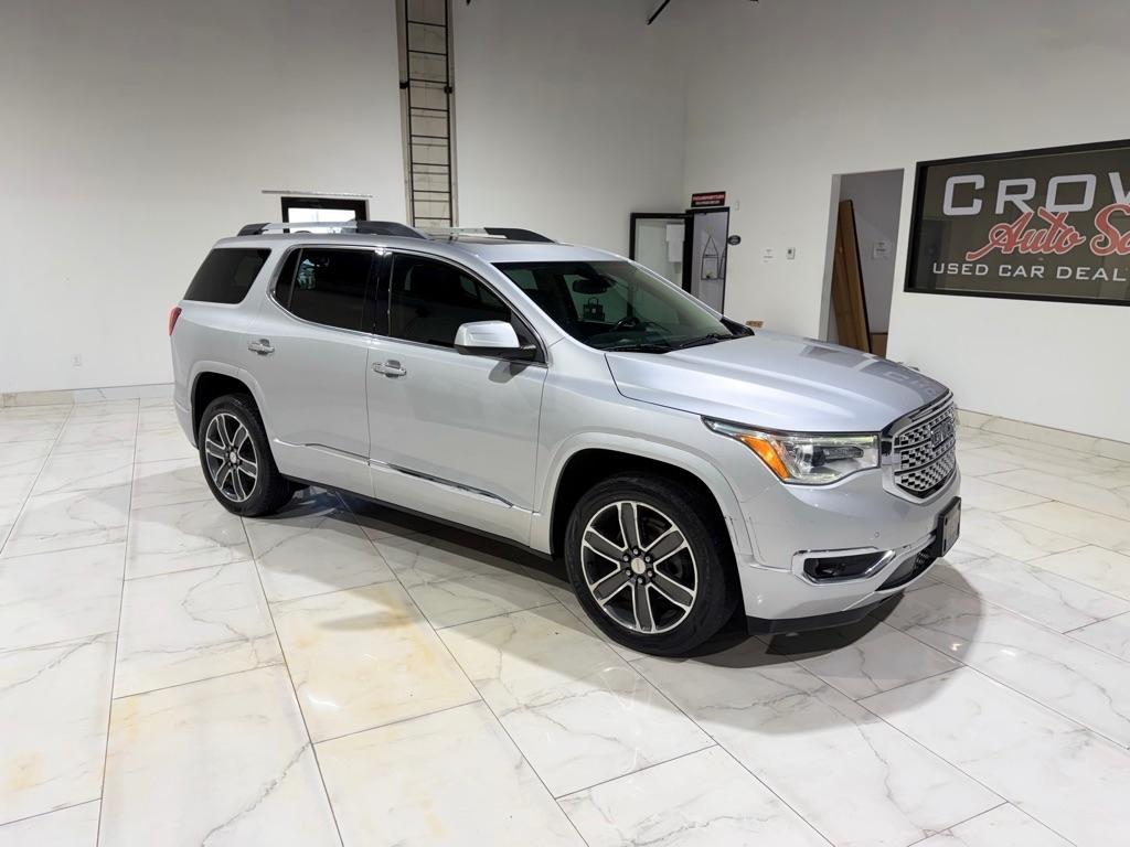 GMC Acadia Denali 2019