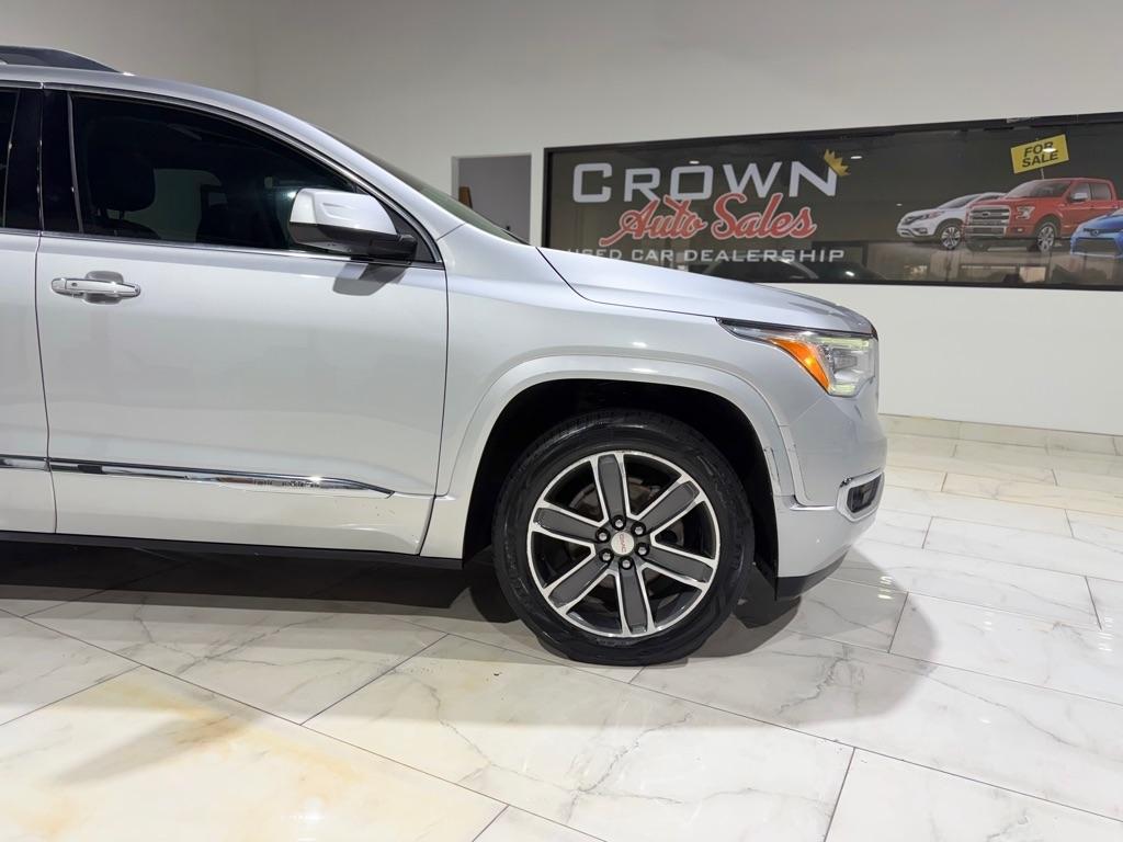 GMC Acadia Denali 2019