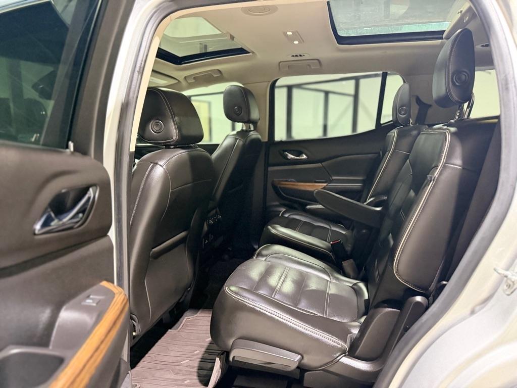 GMC Acadia Denali 2019