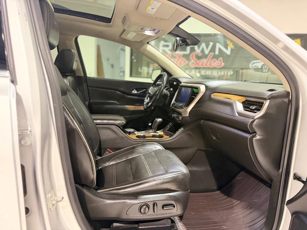 GMC Acadia Denali 2019