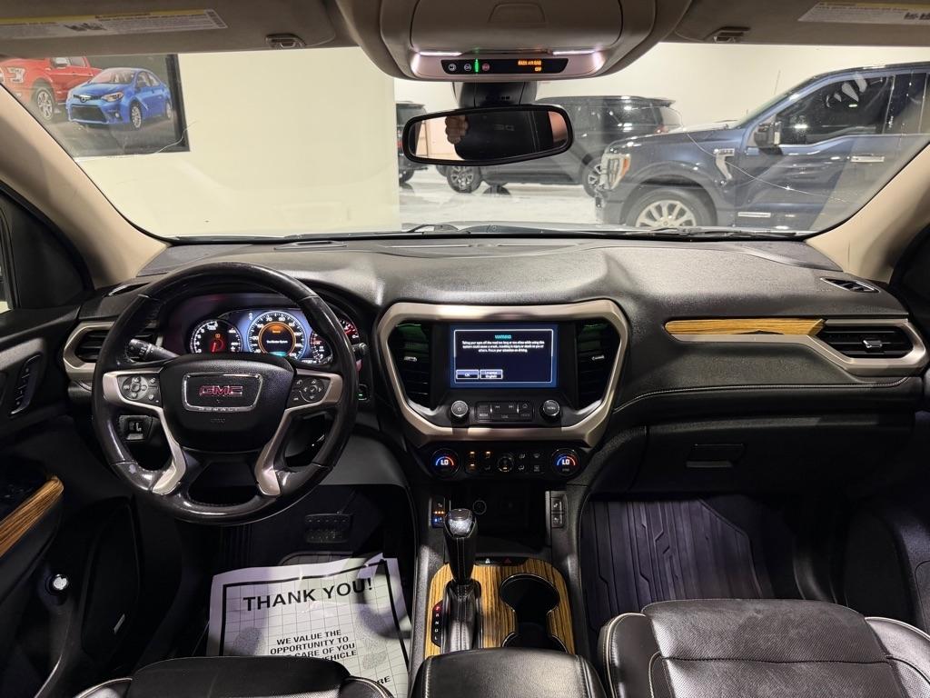 GMC Acadia Denali 2019
