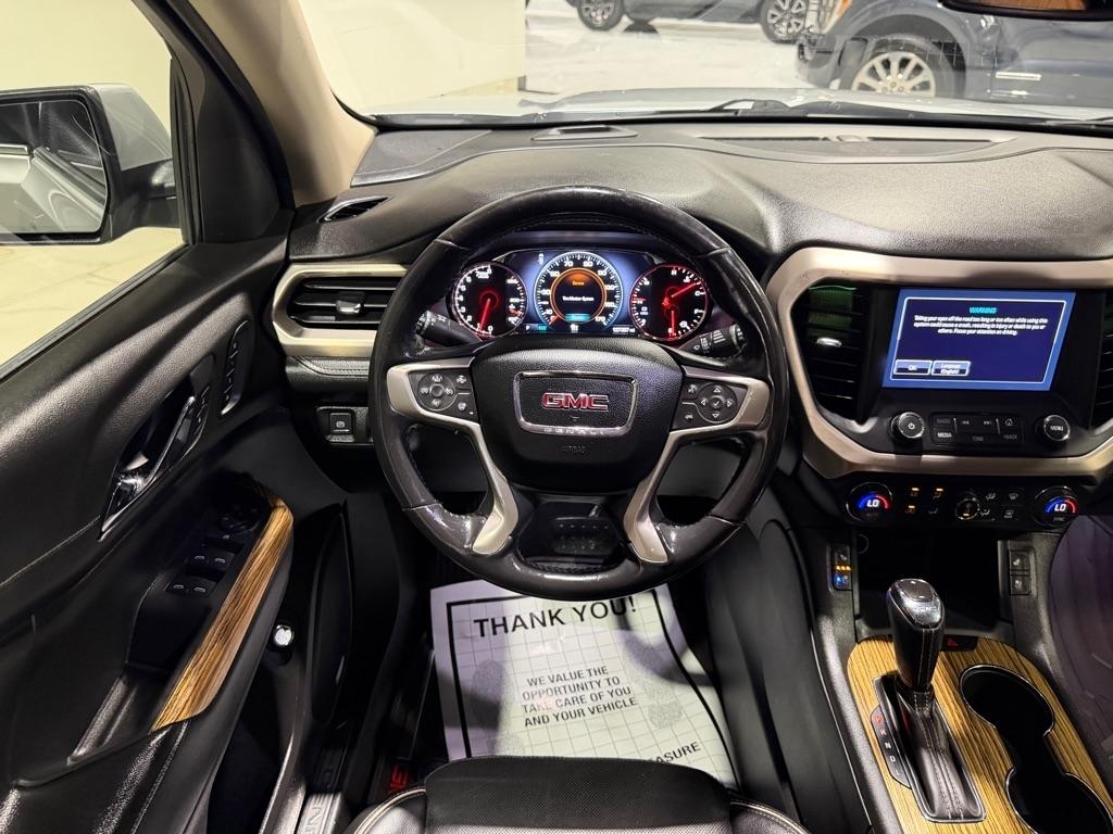 GMC Acadia Denali 2019