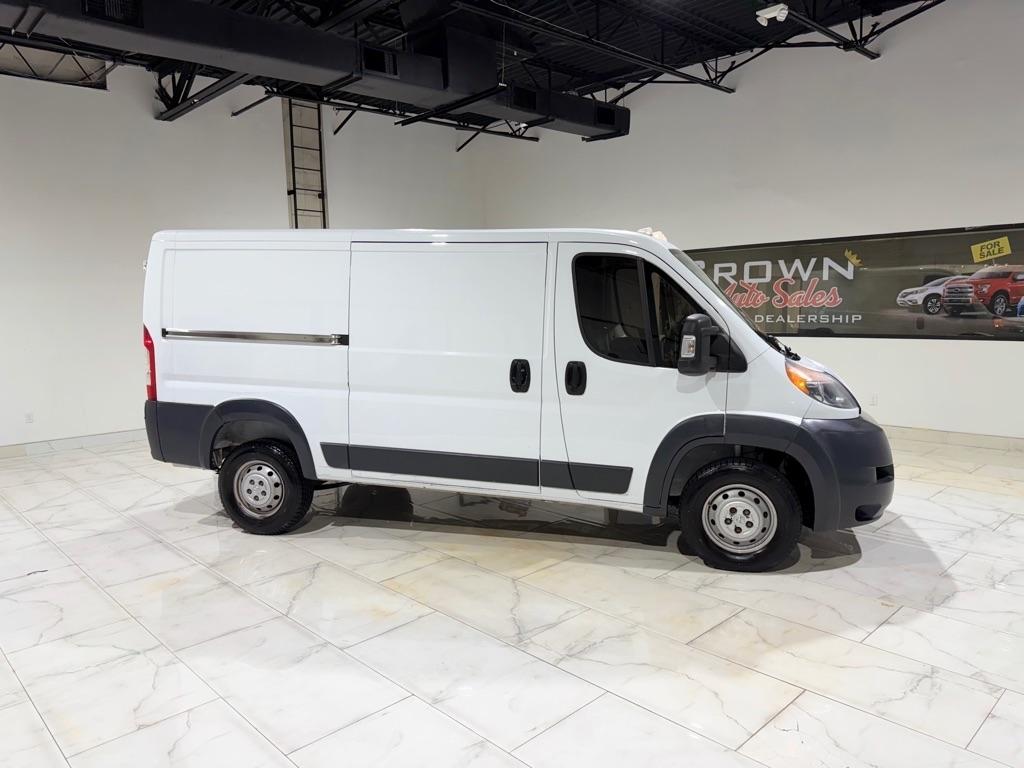 RAM Promaster 1500 Low Roof Tradesman 136-in. WB 2018