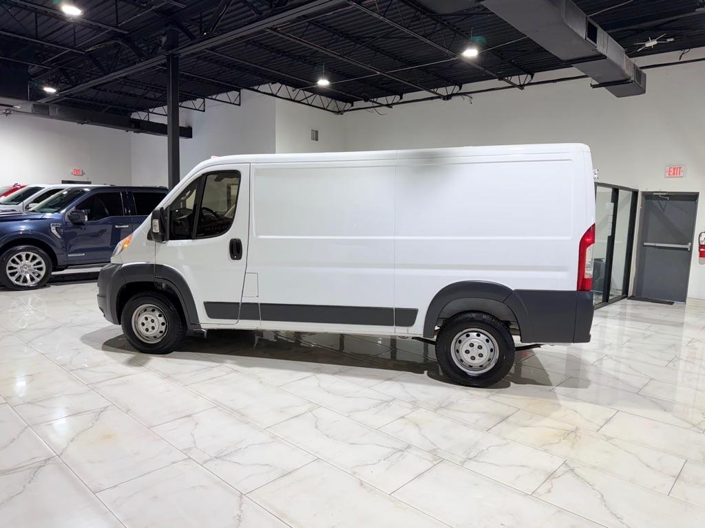 RAM Promaster 1500 Low Roof Tradesman 136-in. WB 2018