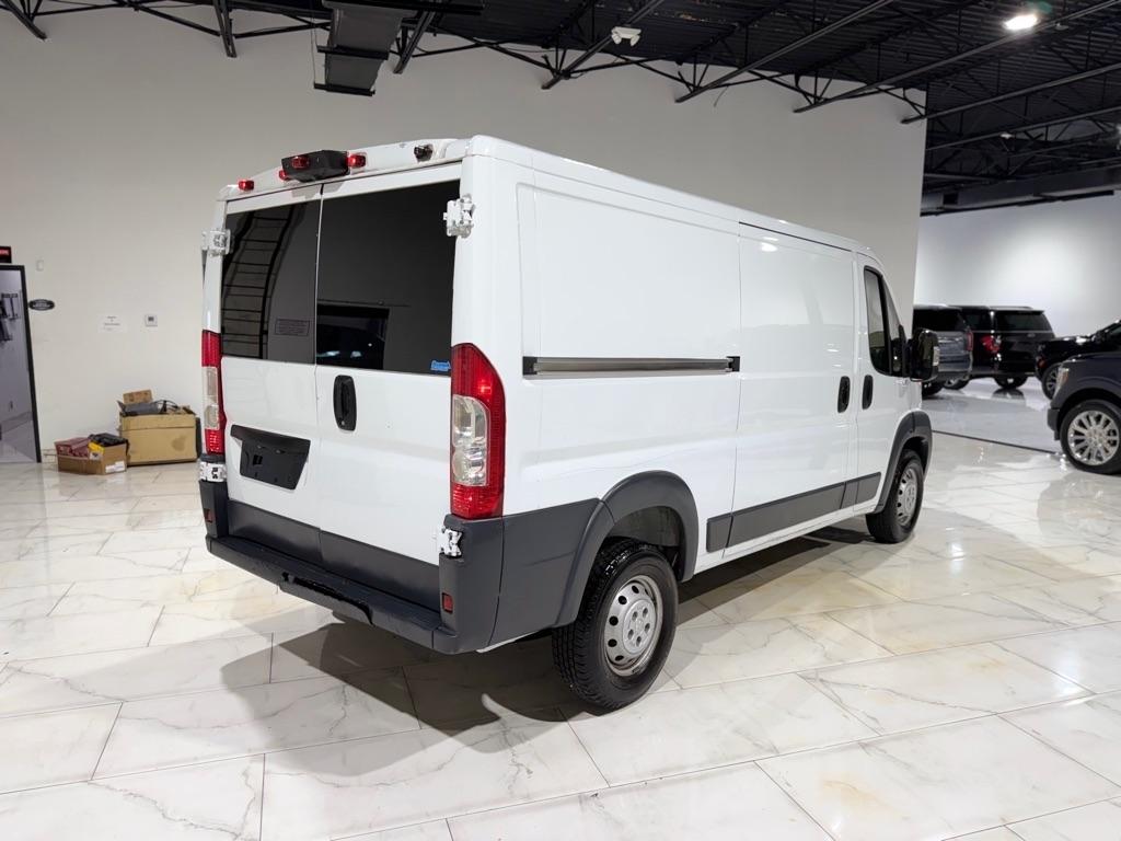 RAM Promaster 1500 Low Roof Tradesman 136-in. WB 2018