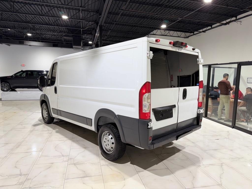 RAM Promaster 1500 Low Roof Tradesman 136-in. WB 2018