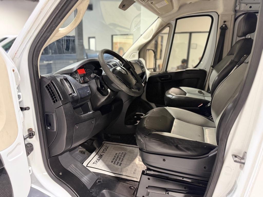 RAM Promaster 1500 Low Roof Tradesman 136-in. WB 2018