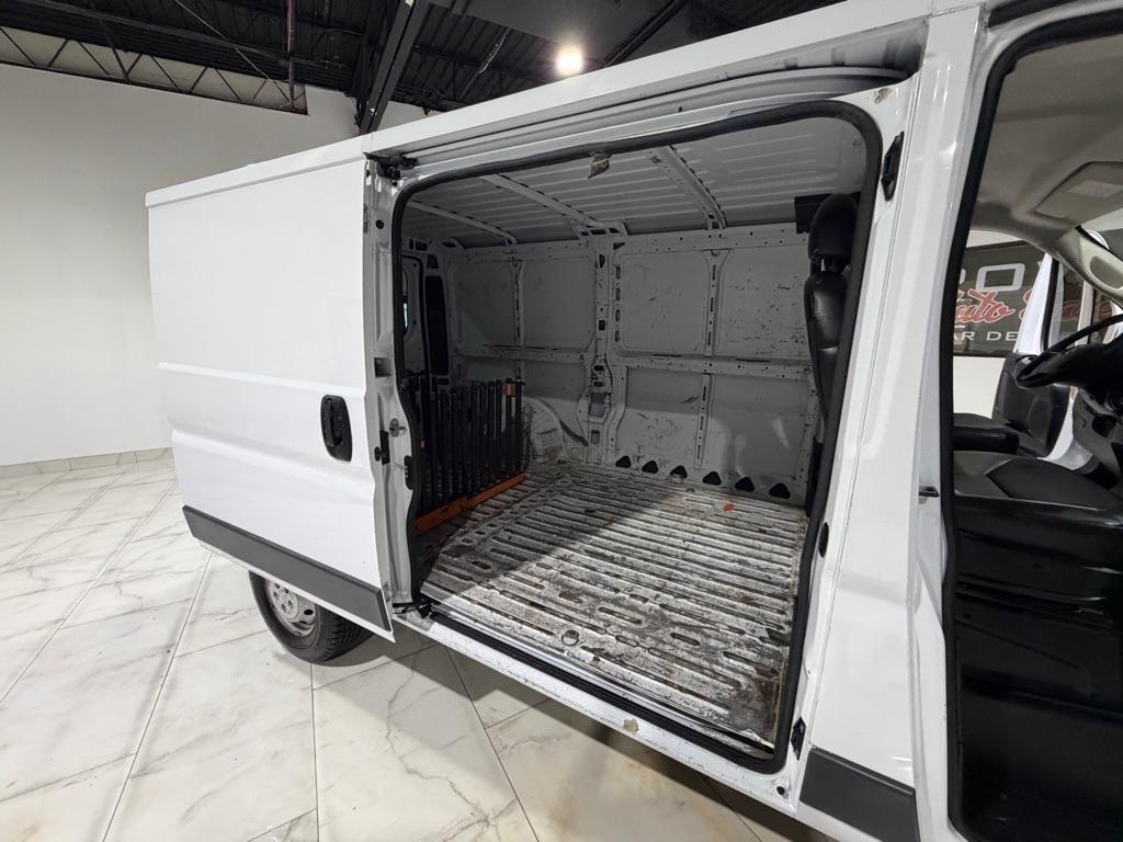 RAM Promaster 1500 Low Roof Tradesman 136-in. WB 2018