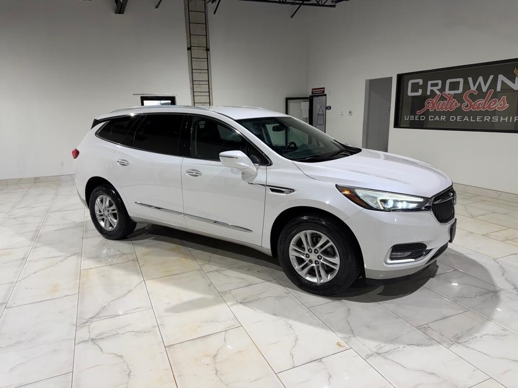 Buick Enclave Essence FWD 2018