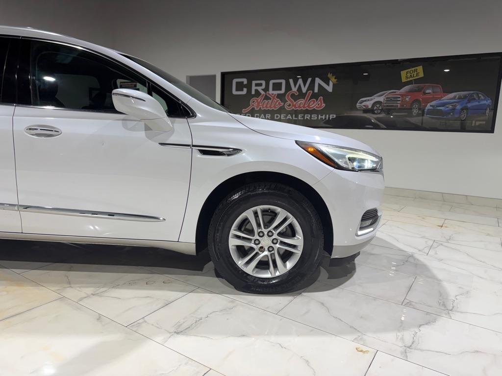 Buick Enclave Essence FWD 2018