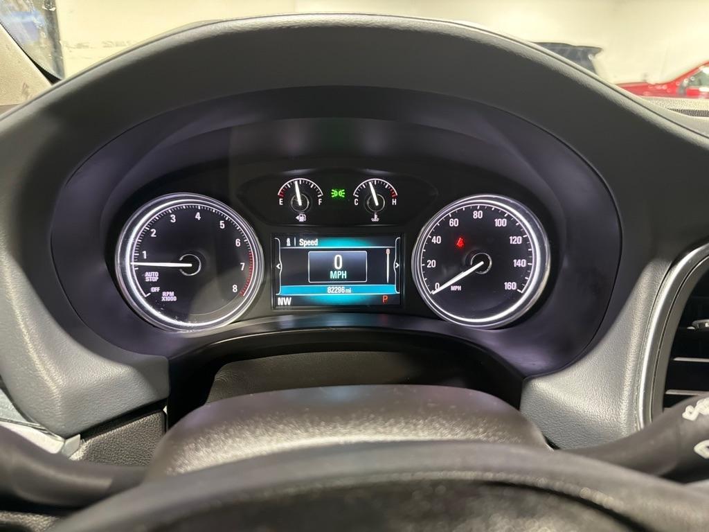 Buick Enclave Essence FWD 2018