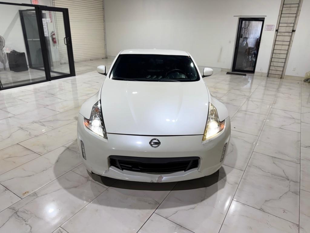 Nissan Z 370Z Touring Coupe 2013
