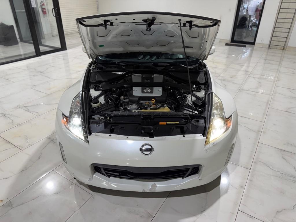 Nissan Z 370Z Touring Coupe 2013