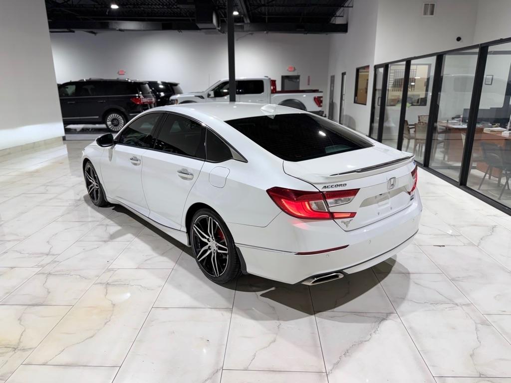 Honda Accord Touring 2.0T 2022
