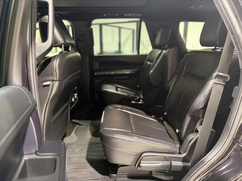 Ford Expedition XLT 2021