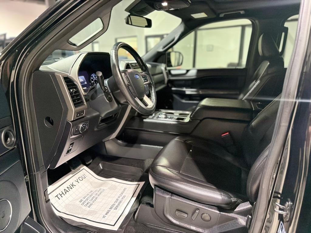 Ford Expedition XLT 2021