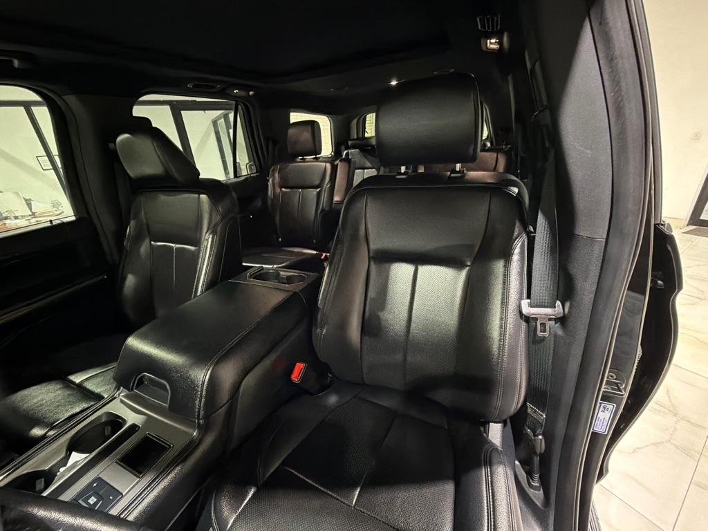 Ford Expedition XLT 2021