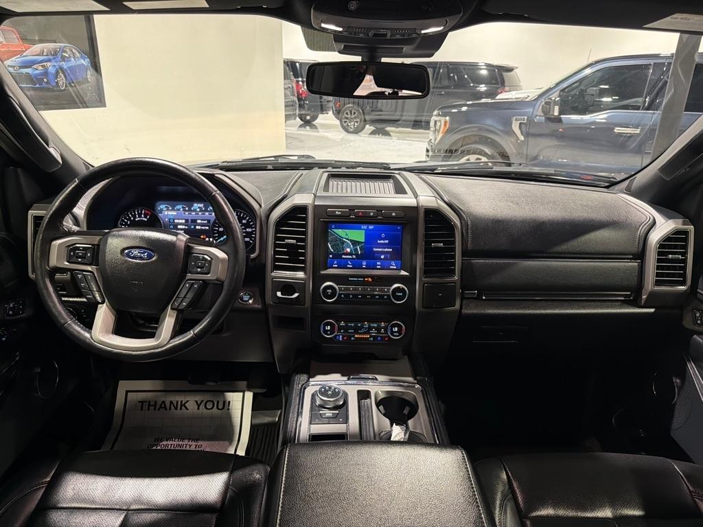Ford Expedition XLT 2021