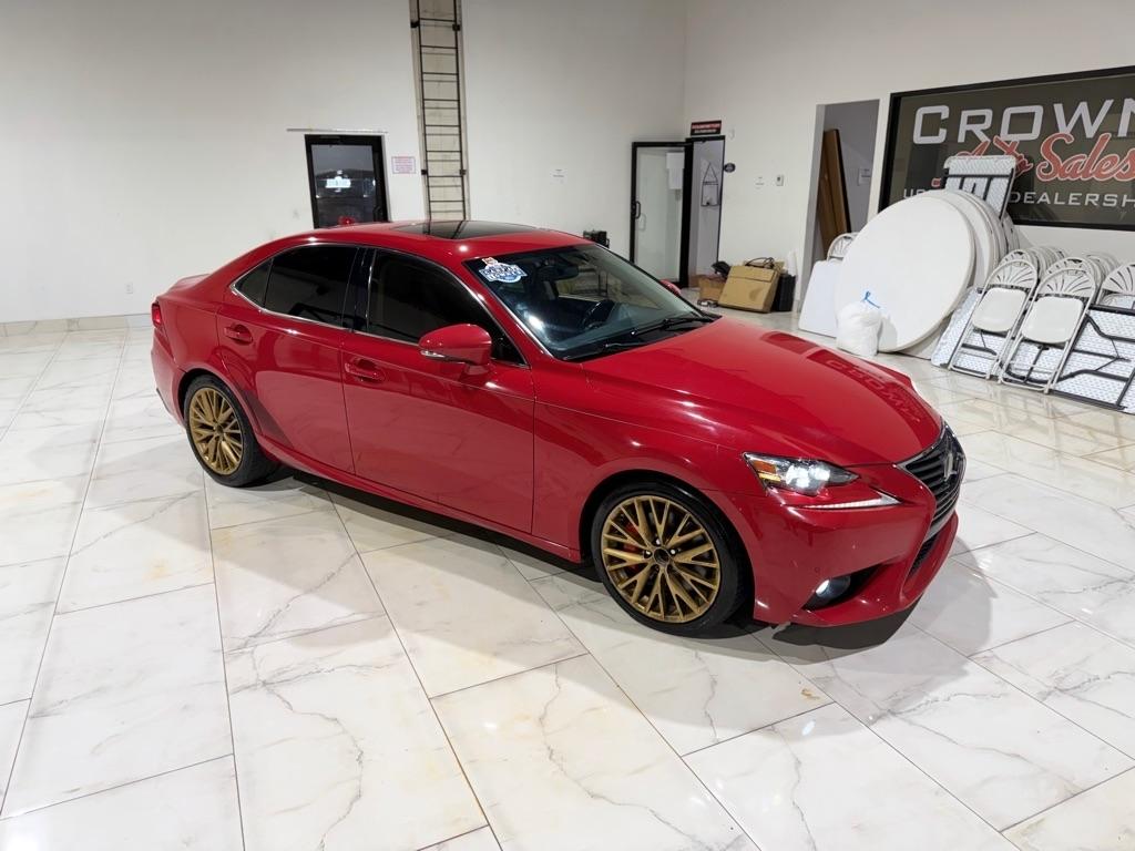 Lexus IS 200t 2016