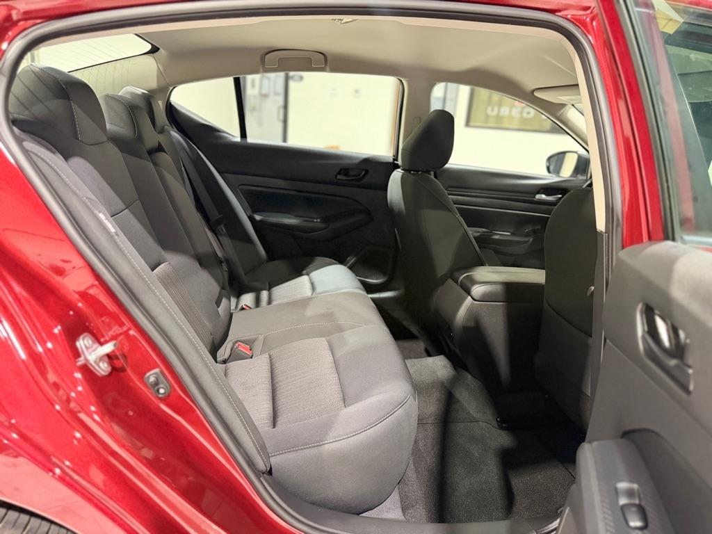 Nissan Altima 2.5 SV 2025