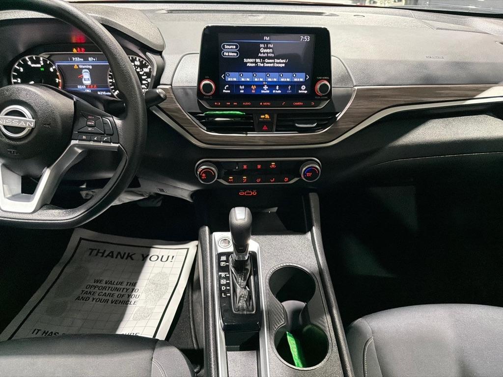 Nissan Altima 2.5 SV 2025