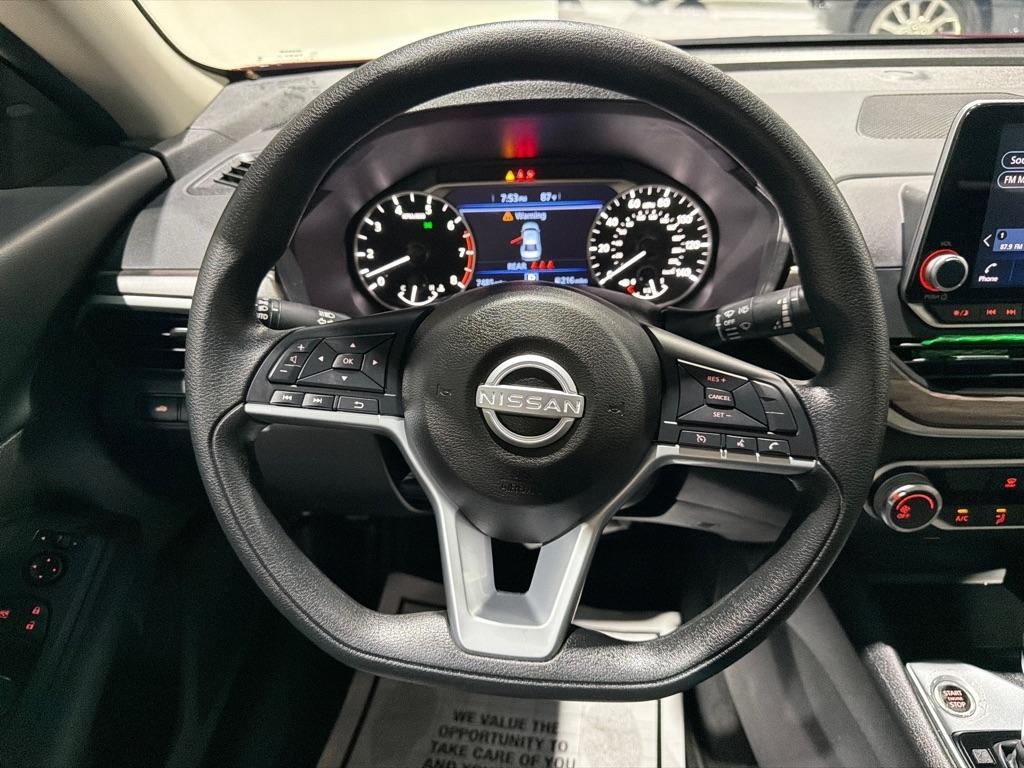 Nissan Altima 2.5 SV 2025