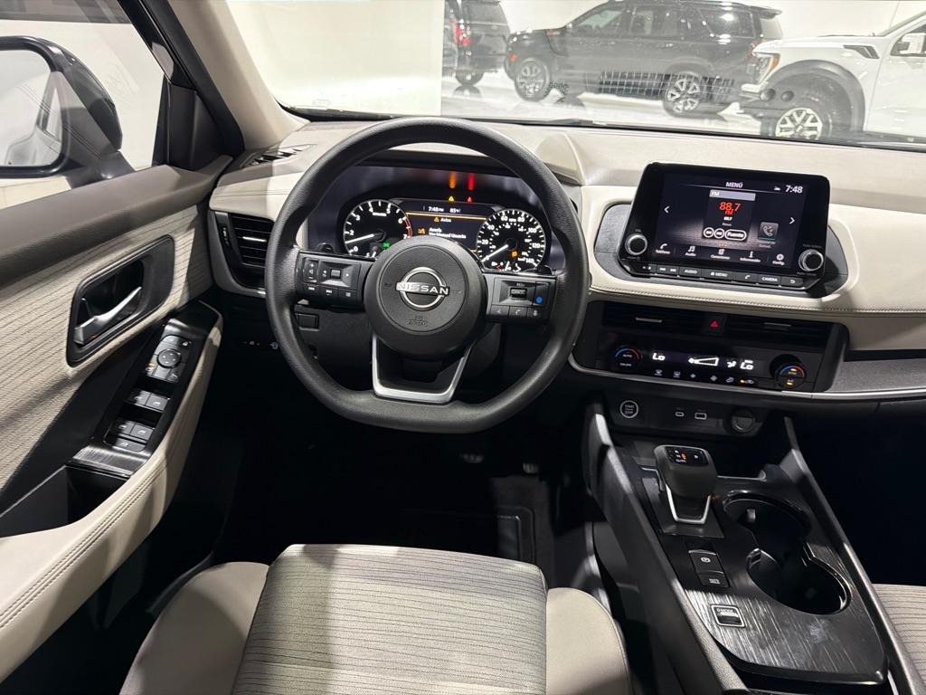 Nissan Rogue SV 2023