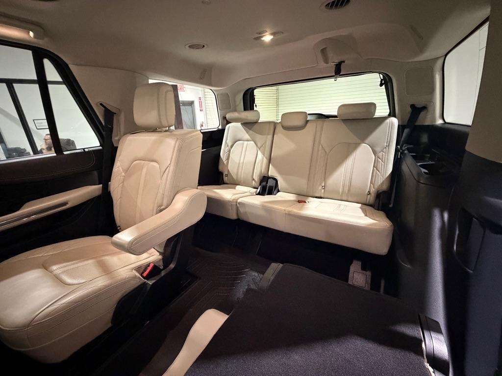 Ford Expedition Platinum 4WD 2020