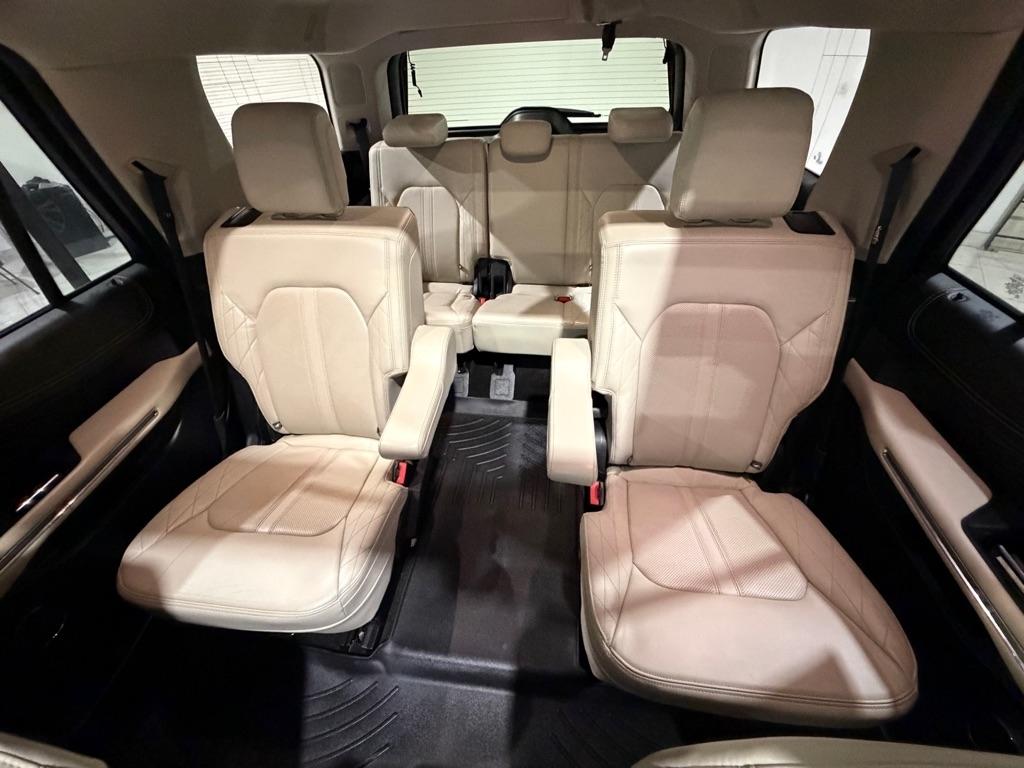 Ford Expedition Platinum 4WD 2020